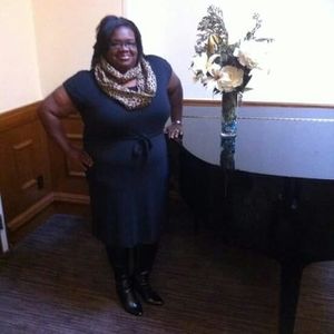 Meet your Posher, Dionne